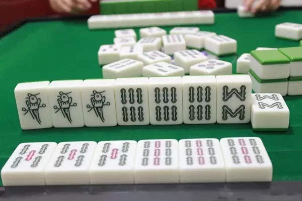 四人麻将游戏内容介绍